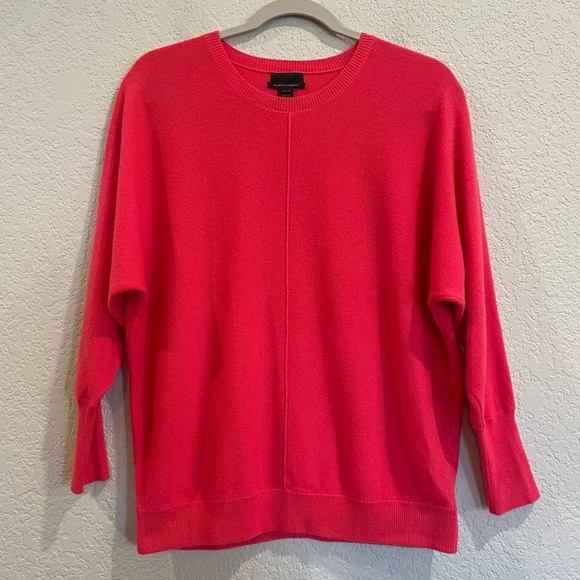 J. Crew 100% Italian Cashmere Crew Neck Sweater in Vivid Pink - Picture 1 of 4